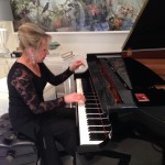 Karen Moore Thomson - Pianist